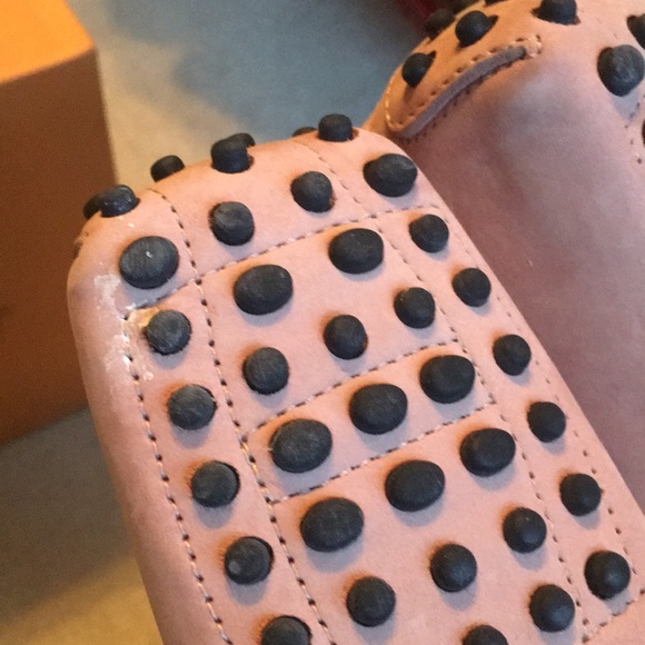 Authentic Tod's Driving Moc (dusty rose color) - Picture 2 of 3